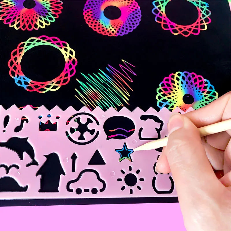 Krastekeningen set 60-delig Regenboog Scratch Art Papier met Sjablonen