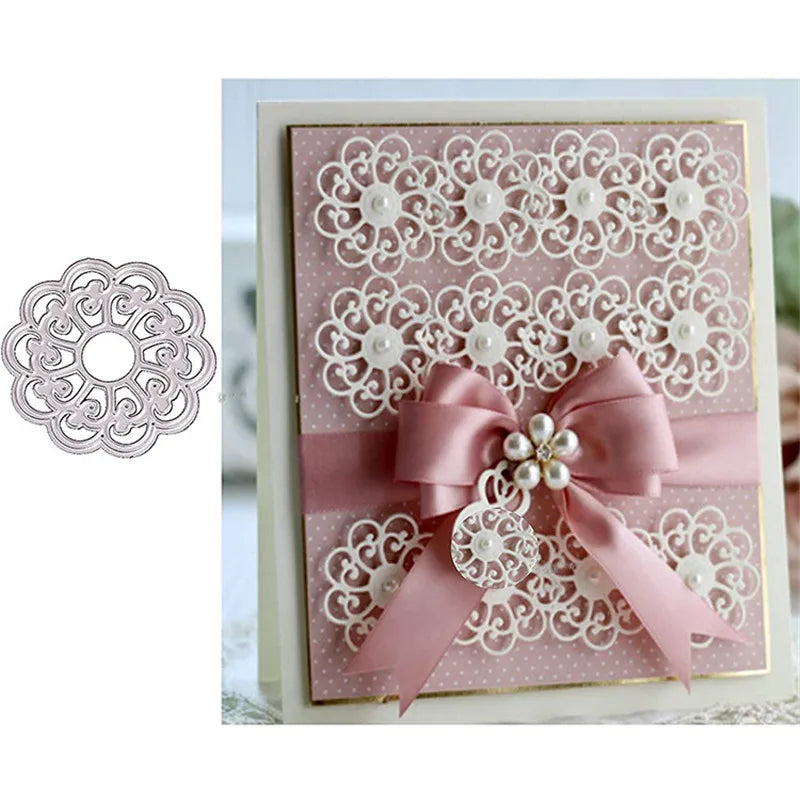 Metalen snijmal Strik Guirlande voor scrapbooking en kaarten