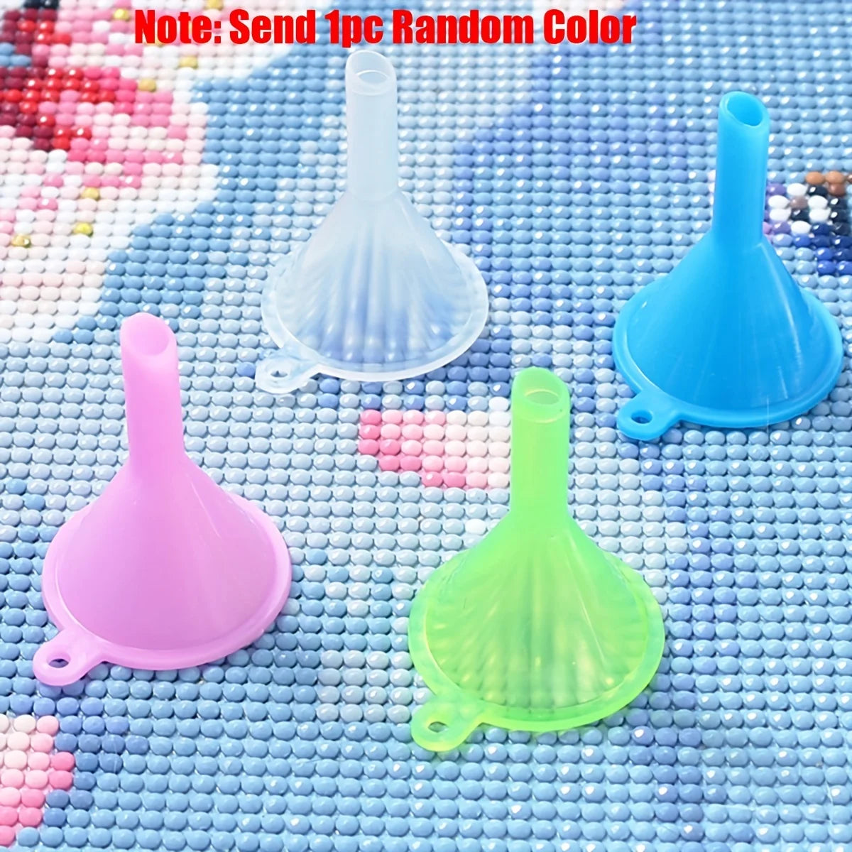 Diamond Painting Trechter – Mini Plastic Trechter in Willekeurige Kleur