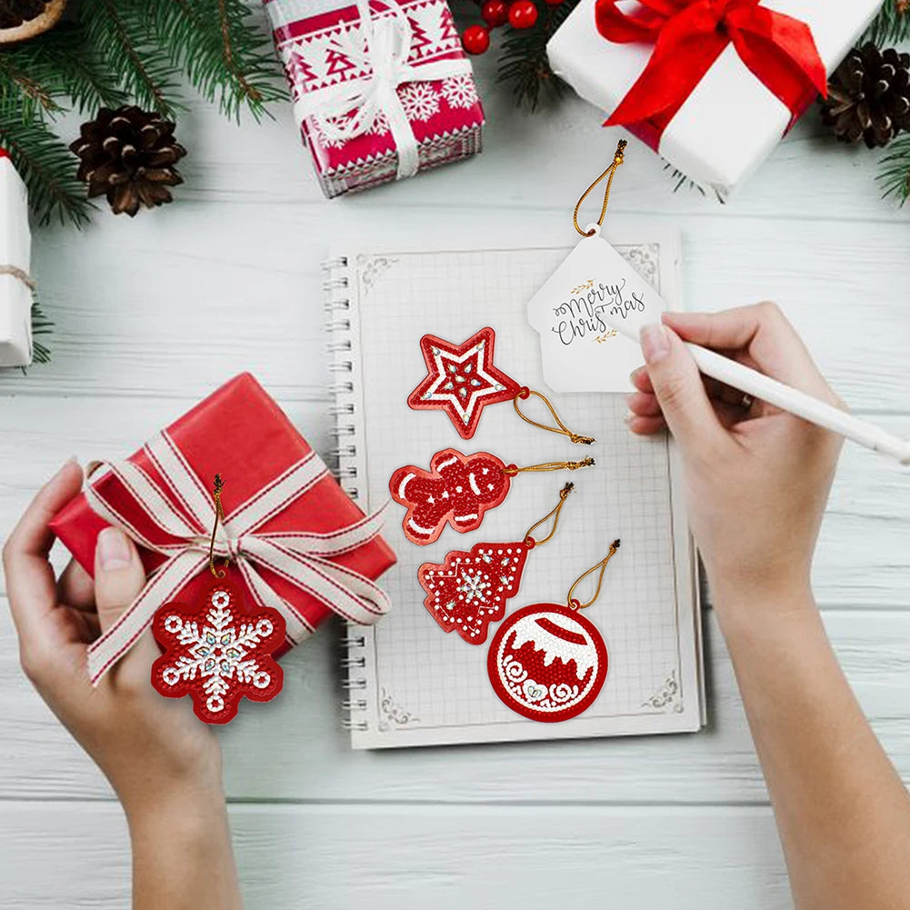 Diamond Painting Kersthangers – Set van 8/10 Pinguïns Sleutelhangers met Strass – DIY Kerstdecoratie