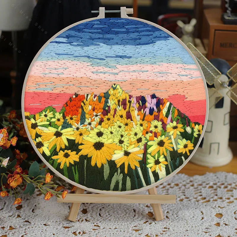 Borduurpakket Rond – Bloemenlandschap in 3D Kruissteek