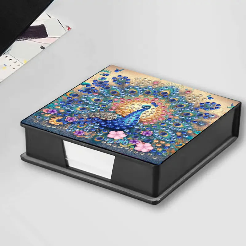 Diamond Painting opbergdoos met onder anderen pauwdesign – stijlvol en praktisch