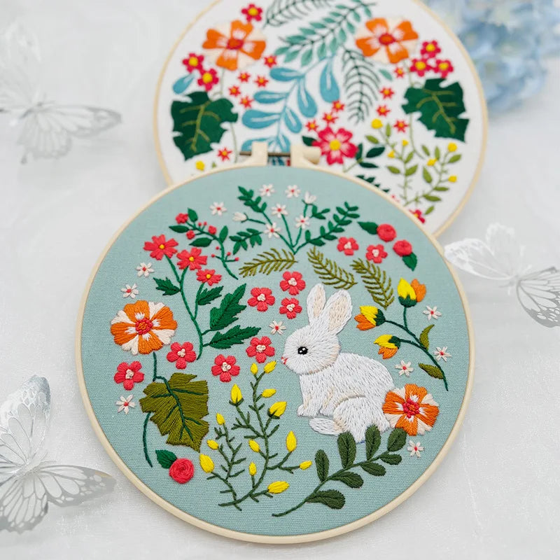 Borduurpakket rond - Konijn met bloemen kruissteek set voor beginners
