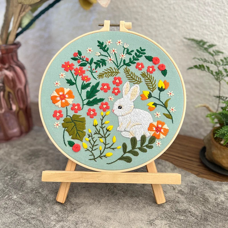 Borduurpakket rond - Konijn met bloemen kruissteek set voor beginners