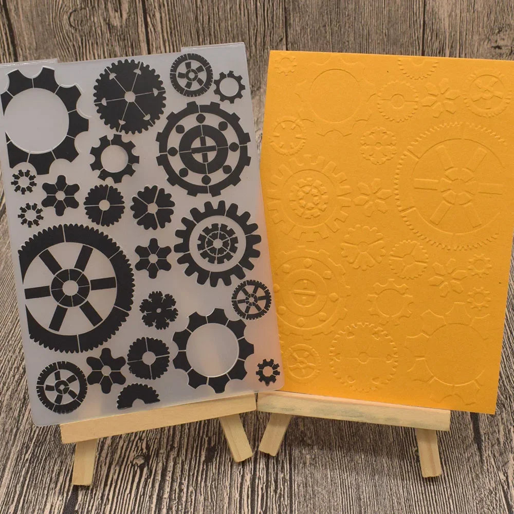 Embossing folder met hart, bloemen en kantmotief – 14,8 x 10,4 cm