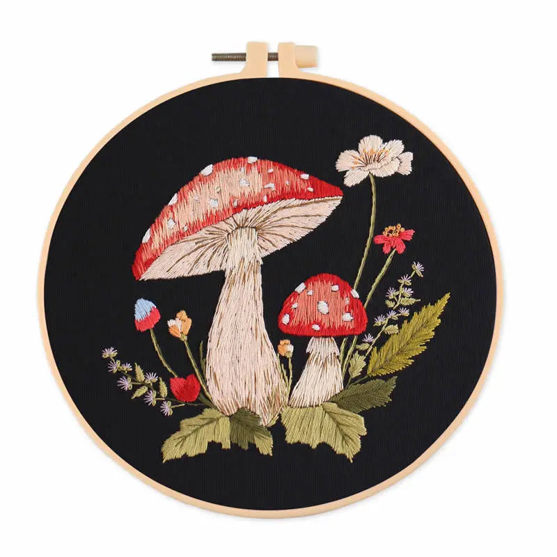 Borduurpakket Paddenstoel & Bloemen – Inclusief Borduurring (20 cm)