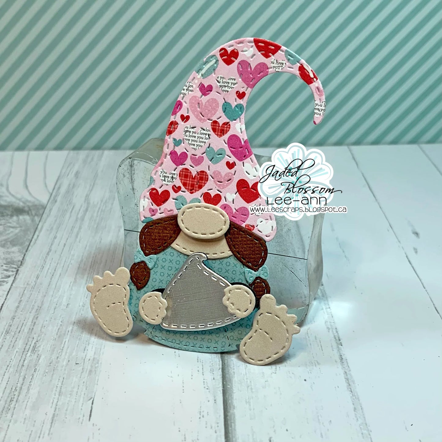 JB Collections Gnome add on snijmallen set voor creatieve kaarten en tafereeltjes - Hartjes