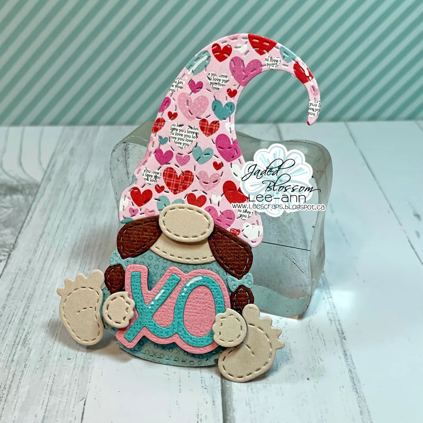 JB Collections Gnome add on snijmallen set voor creatieve kaarten en tafereeltjes - Hartjes