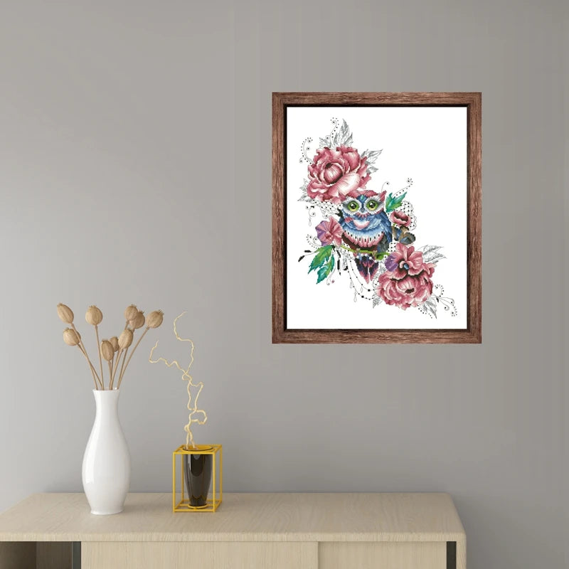 Borduur pakket Uil met bloemen patroon op wit canvas