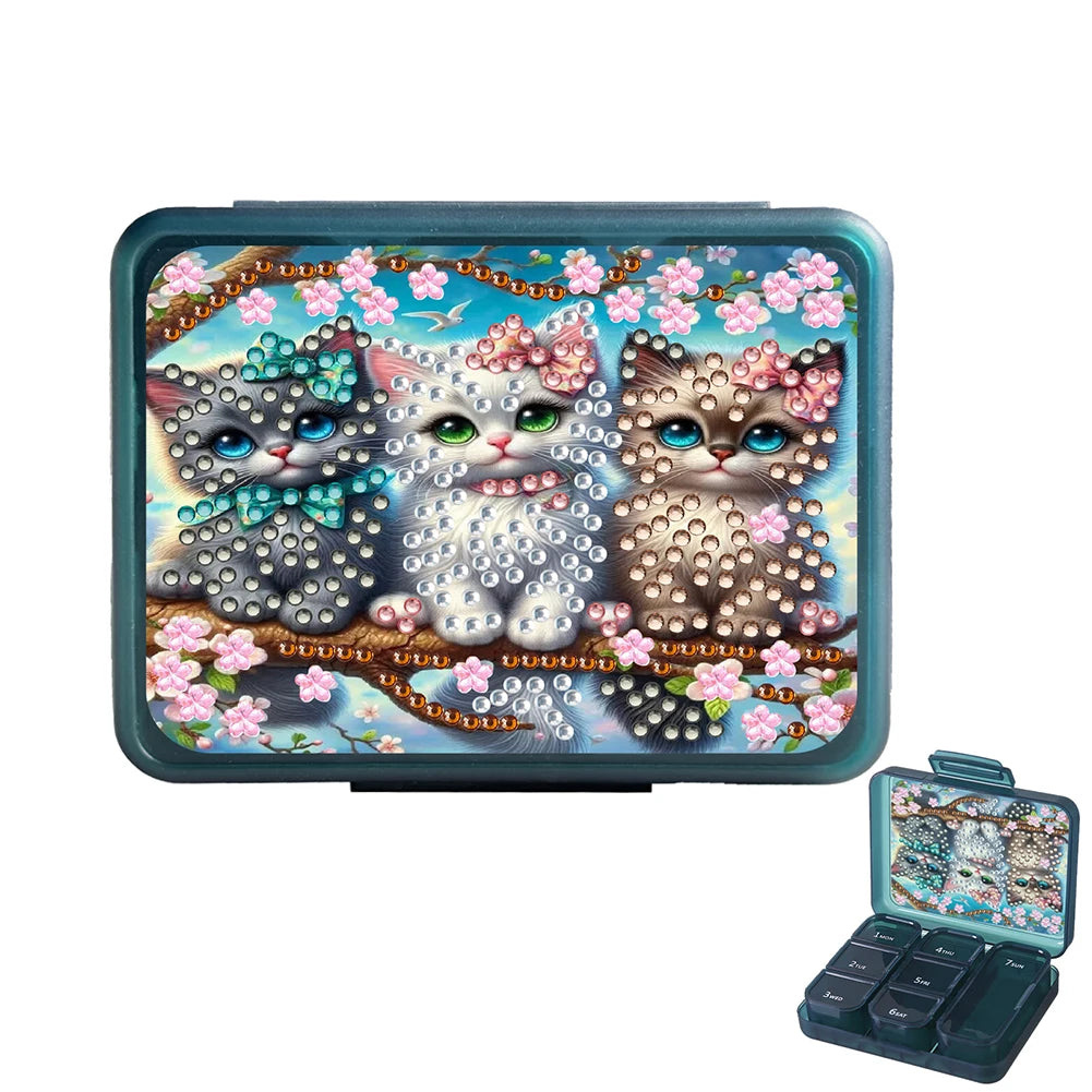 Diamond Painting Kat op Tak Medicijnendoos met Strass Steentjes