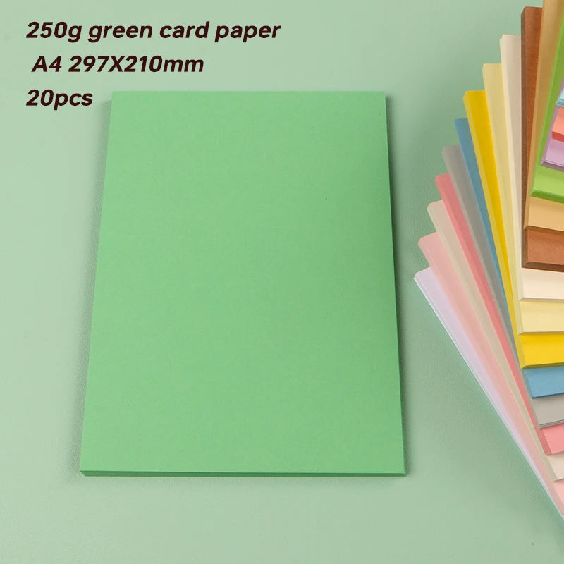 Papier voor plakboek en kaarten maken A4 250g gekleurd karton