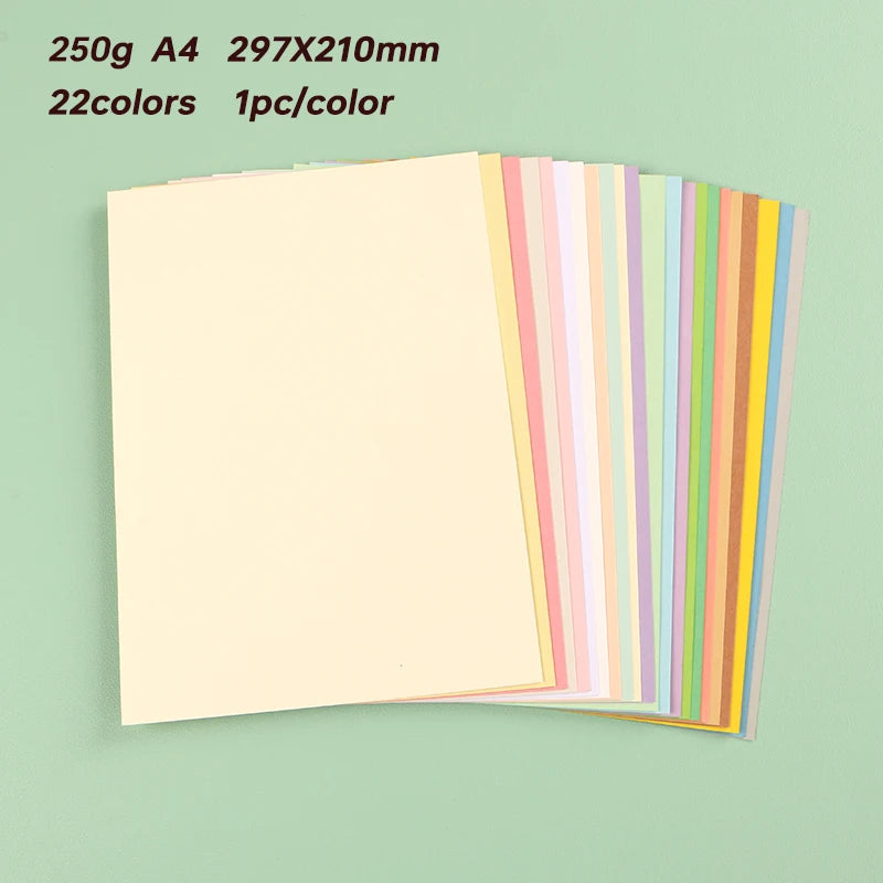 Papier voor plakboek en kaarten maken A4 250g gekleurd karton