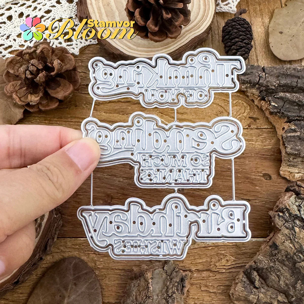 Metalen snijmal met tekst Thinking of You voor kaarten