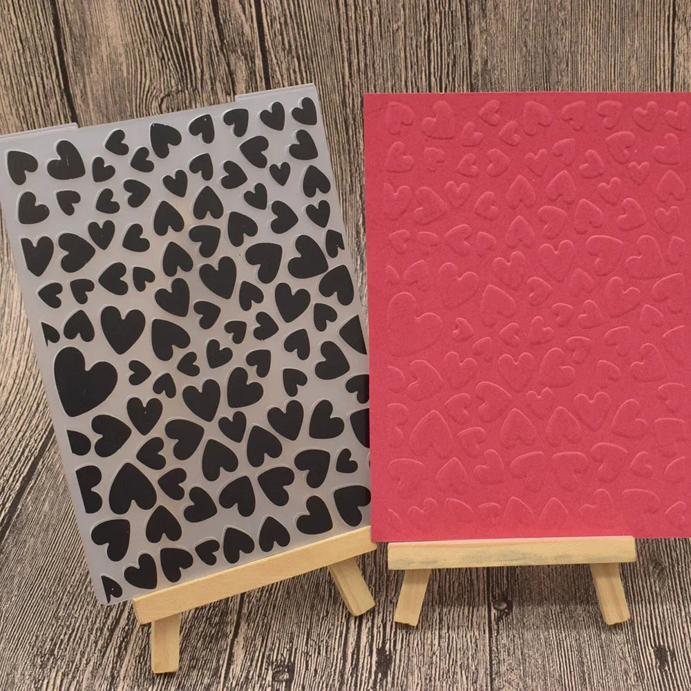 Embossing folder met hart, bloemen en bladeren - 14,8x10,5 cm