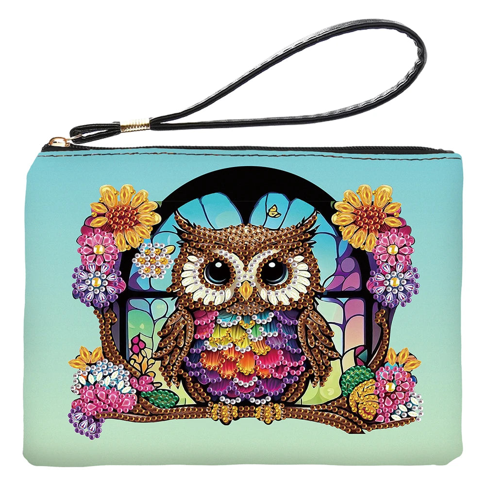 Diamond Painting Etui - Cartoon Design met Speciale Vorm Steentjes